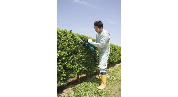 Taille haie électrique Makita UH6570 - Taille haie électrique - 550W - 650mm 5 Taille haie électrique Makita UH6570 - Taille haie électrique - 550W - 650mm – Image 3